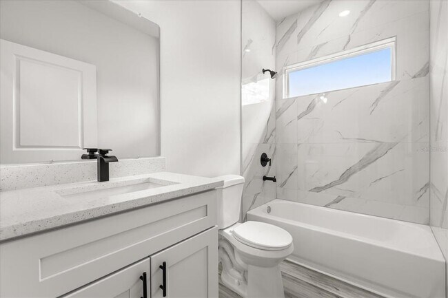 Building Photo - 6761 SW 151 Loop