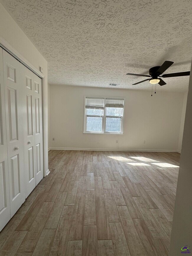 Building Photo - 125 Wingate Cir