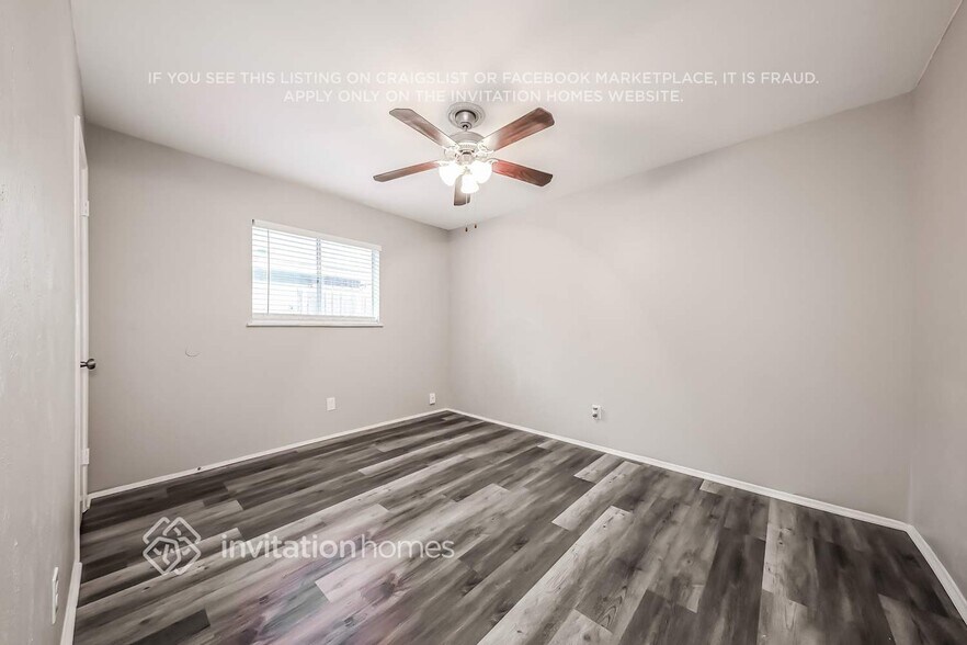 Building Photo - 2709 Clover Valley Dr