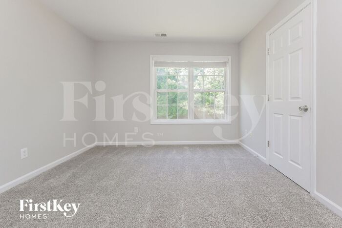 Building Photo - 621 Windham Way
