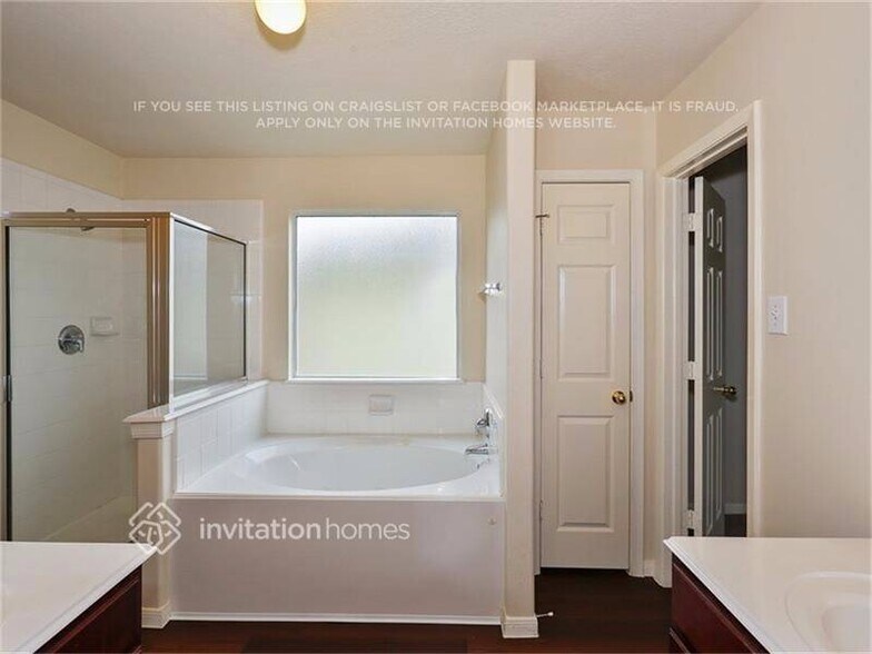 Building Photo - 6527 Gorton Dr