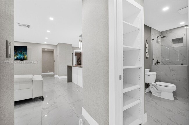 Building Photo - 4225 SW 133rd Ct