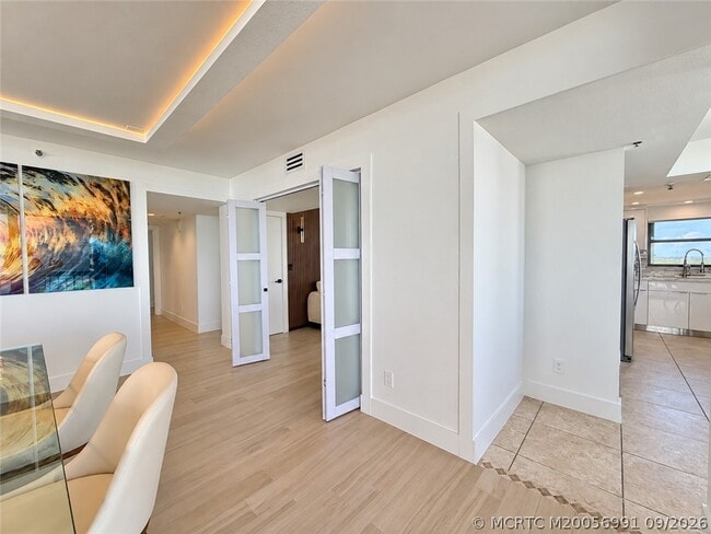 Building Photo - 3100 N Hwy A1A