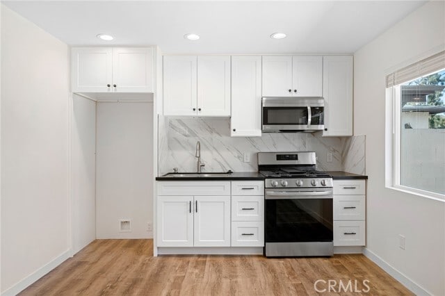 Building Photo - 8240 Ellenbogen St