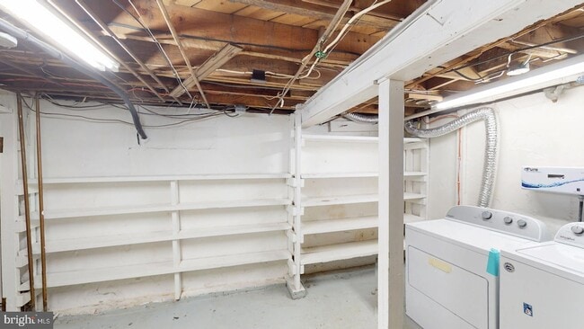 Building Photo - 16 Patapsco Rd