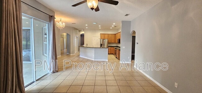 Building Photo - 640 Brookfield Pl