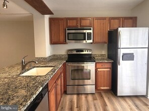 Building Photo - 5451 El Camino