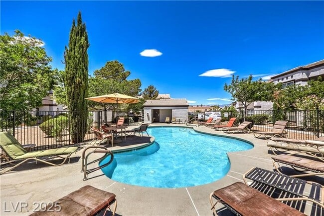 Building Photo - Las Vegas Condo For Rent