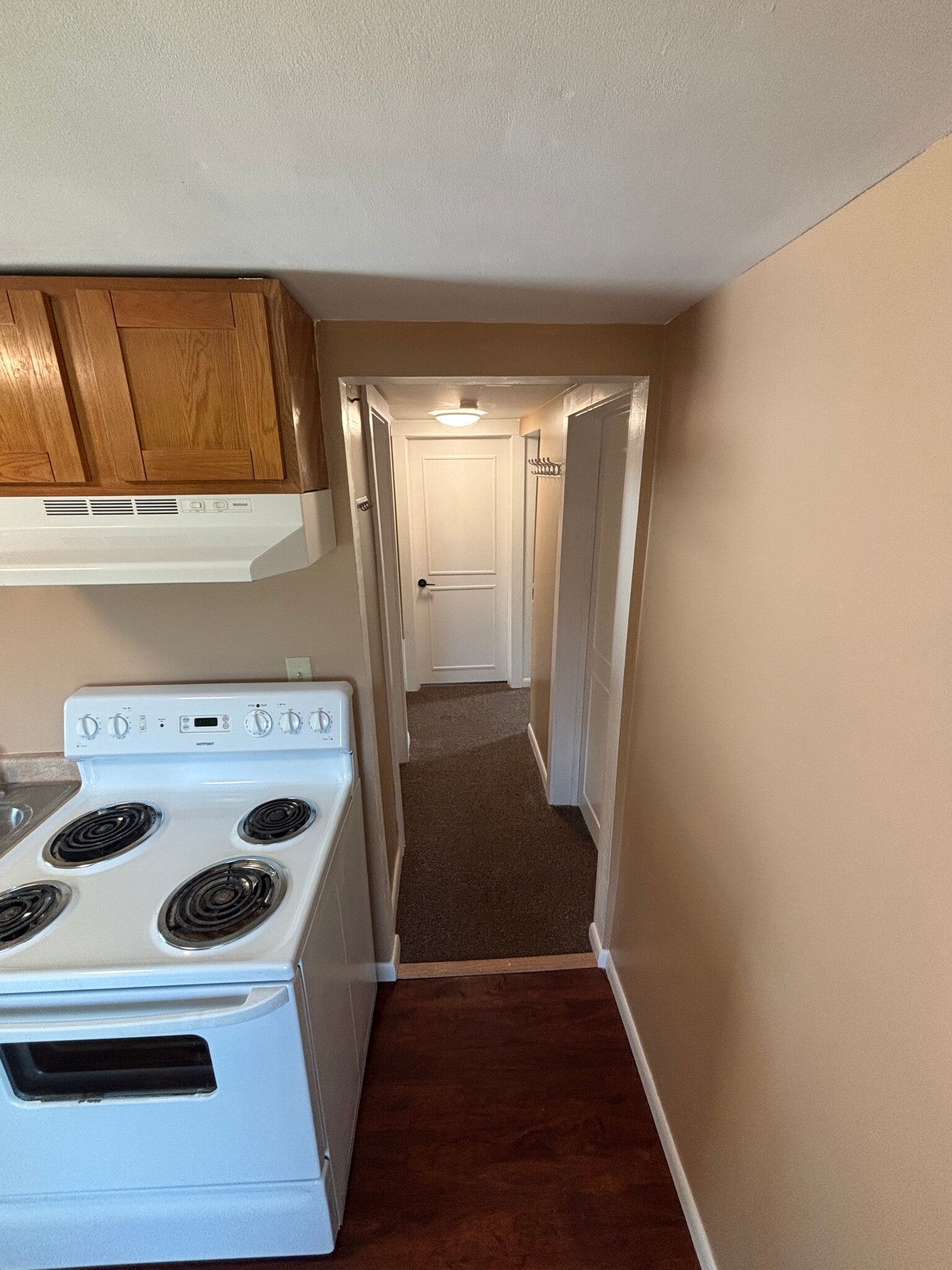 Hall - 257 W 1st St