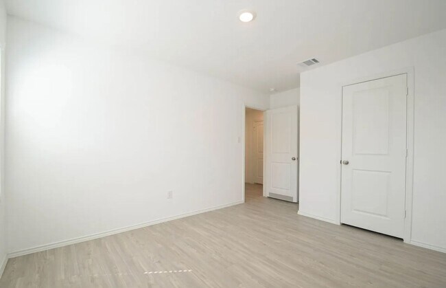 Building Photo - 13424 Homestead Wy