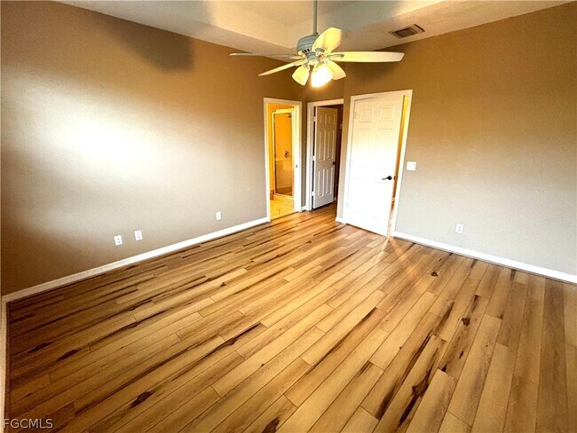 Building Photo - 3960 Cherrybrook Loop