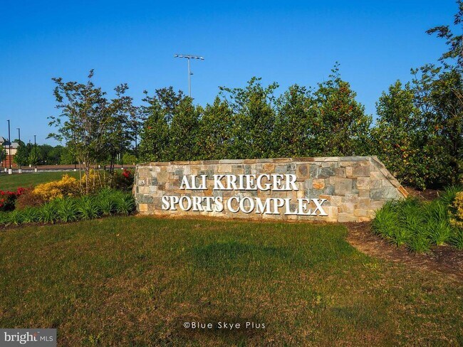 Building Photo - 18157 Red Mulberry Rd