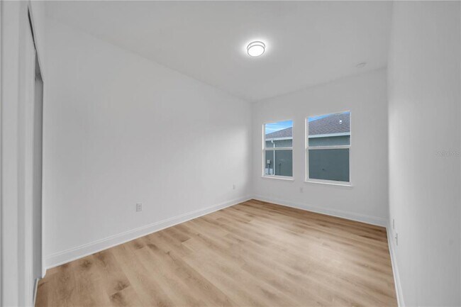 Building Photo - 10110 Baystate Dr