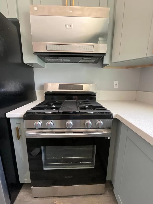 Building Photo - 4214 Lois St