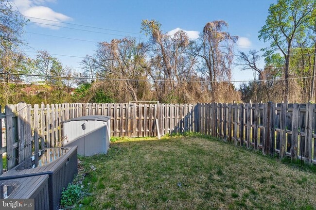 Building Photo - 9594 Inverary Ct