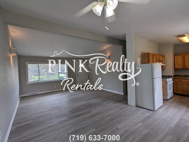 Building Photo - 123 Amherst St