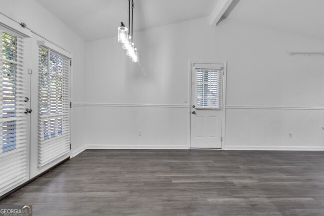 Building Photo - 2835 Mt Tabor Cir