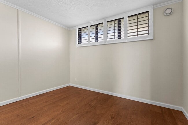 Building Photo - Wake Up to Stunning Mountain & Ala Wai Canal Views in the Heart of Waikiki