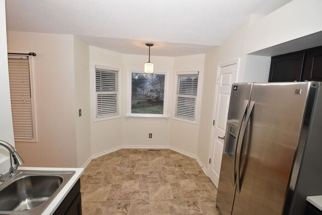 Building Photo - Cross Creek 4 bedroom home