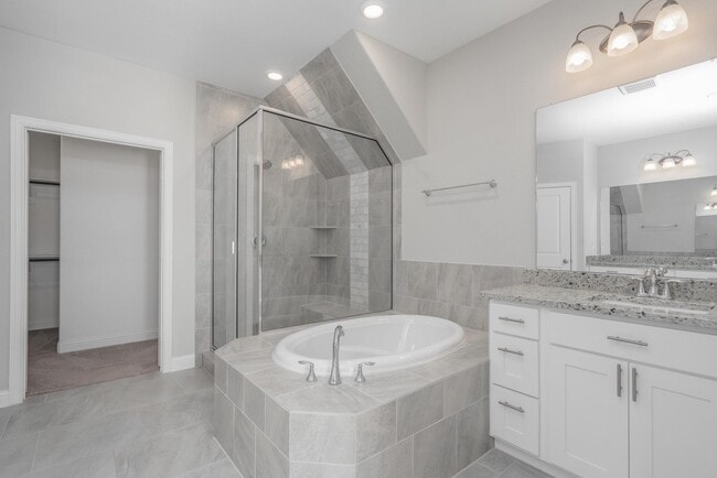 Building Photo - 1130 Shepherd Oaks Dr