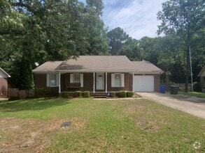 Building Photo - 5090 Summer Ridge Rd