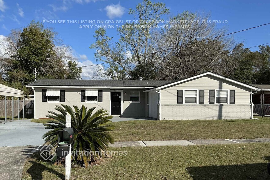 Building Photo - 5645 Fiat Ln