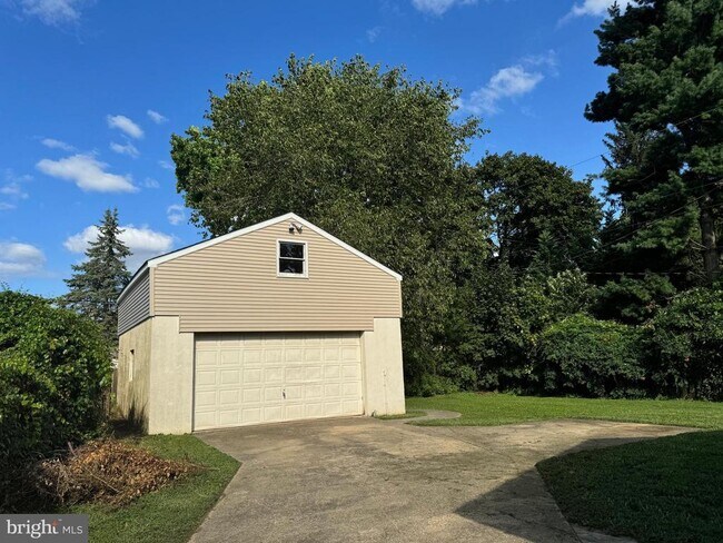 Building Photo - 22 Maryland Ave