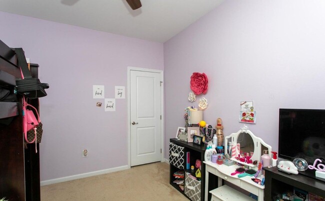 Building Photo - 2515 Baileys Pond Rd