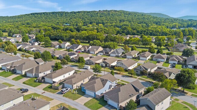 Building Photo - 4522 W Sweetgum Ln