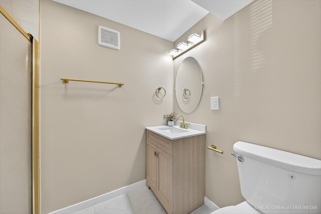 Building Photo - 2211 Birchwood Pkwy