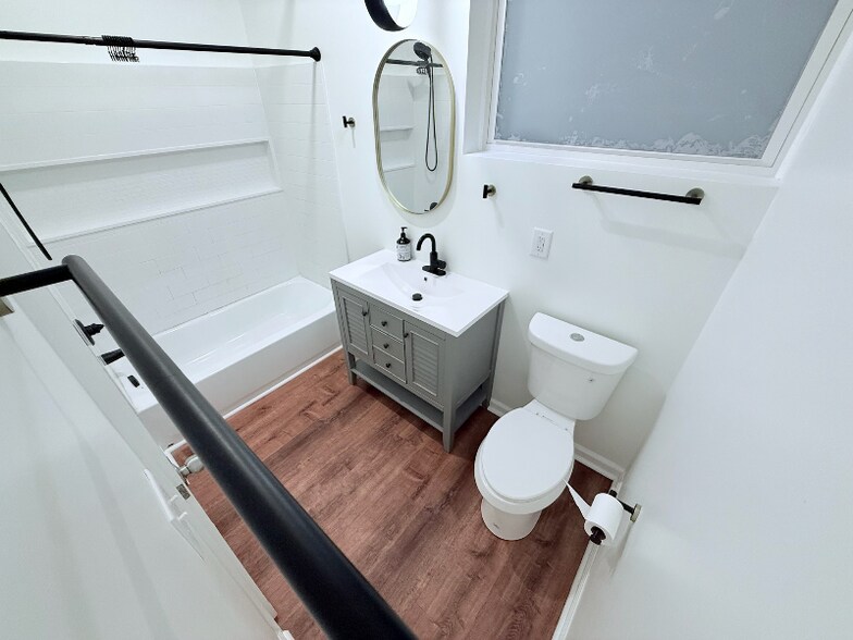 Building Photo - 1315 Bell Grimes Ln