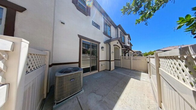 Building Photo - 24122 Tuscany Ave