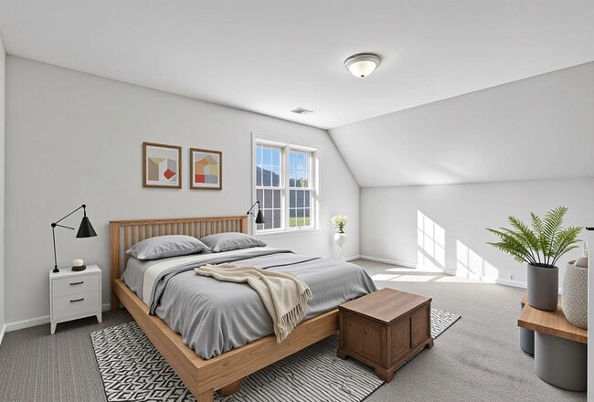 Building Photo - NEWLY RENOVATED 4 BEDROOM HOME IN ASHBROOK