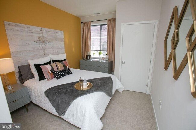 Building Photo - 1410 N 31st Street Unit 1B-1-401
