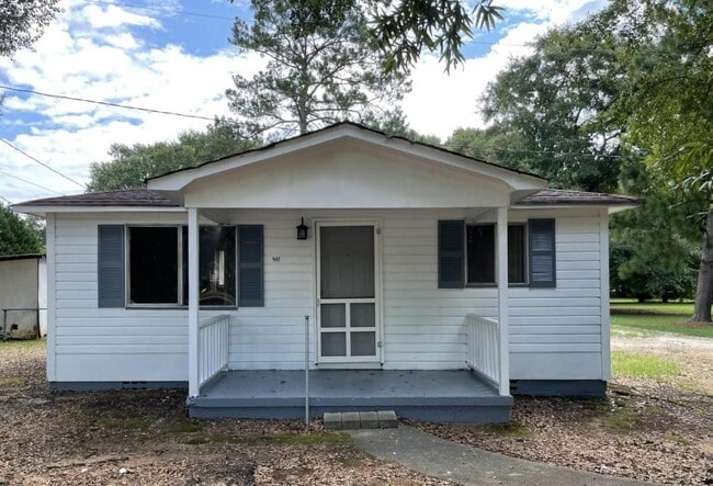 Primary Photo - 512 Conway Ave