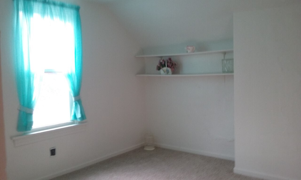 2nd Bedroom - 70 Glenbury St