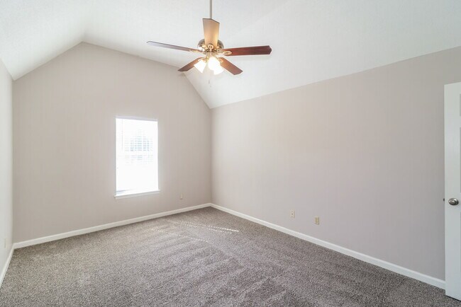 Building Photo - 8416 Kimberly Rose Dr