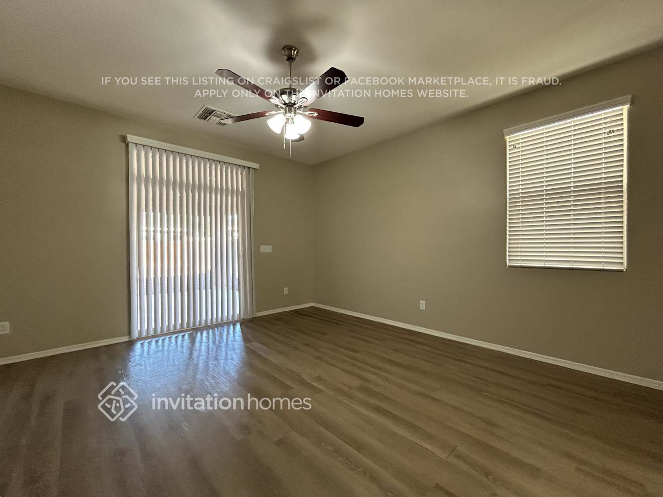 Building Photo - 274 S 174th Dr