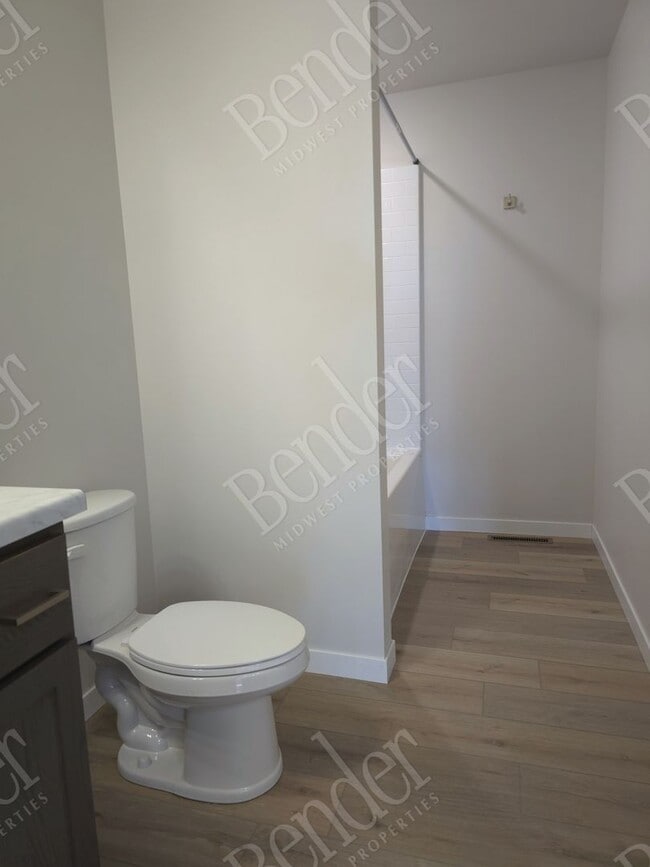 Building Photo - Brand New 2 Bed 2 Bath Townhome - 3 Months Free!