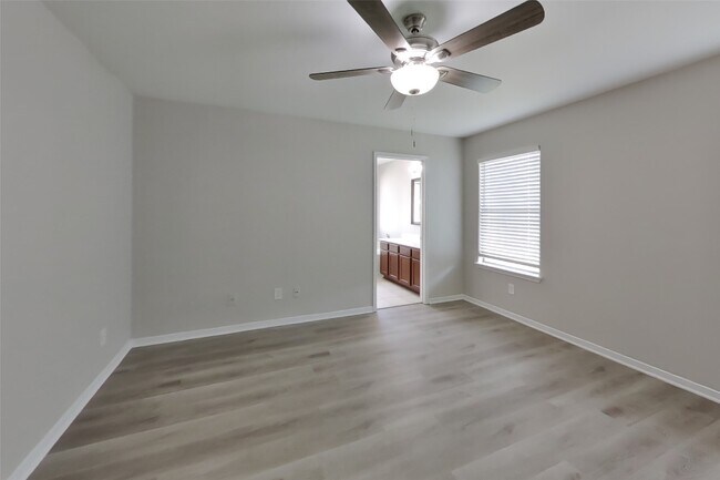 Building Photo - 21342 Bandera Ranch Lane