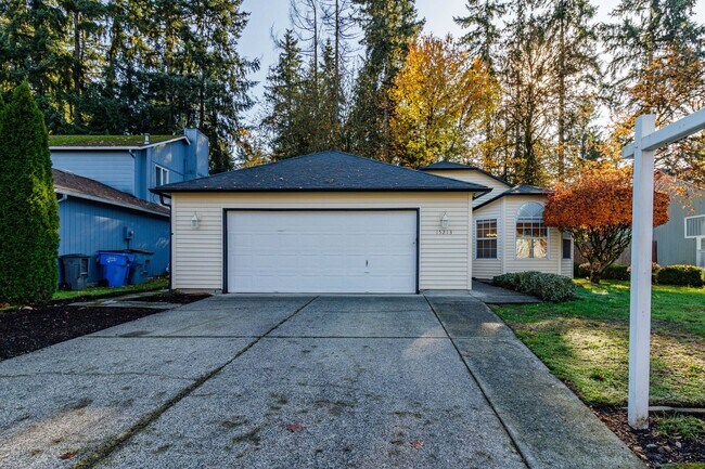 Building Photo - Newly Updated With New Carpet, Paint and Bath - Single Level 3 Bedroom 2 Bath with Fenced Backyard