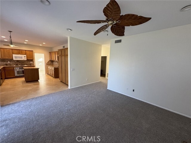 Building Photo - 2590 Taylor Ave