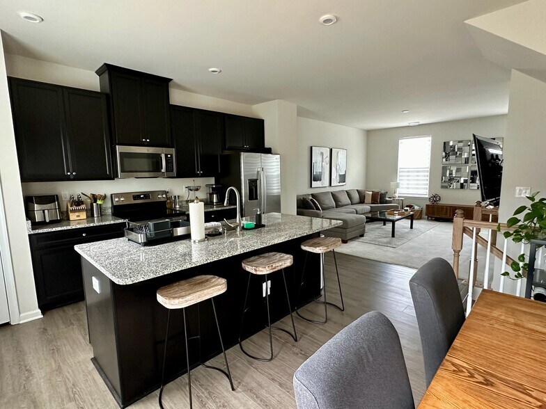 Kitchen with large island - 4022 Edenborn Ln