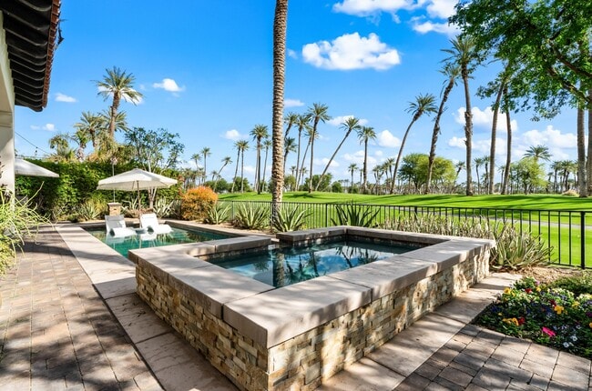 Building Photo - 56738 Palms Dr