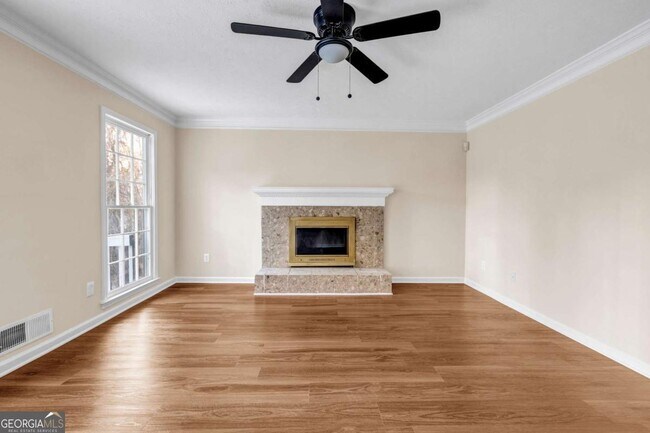 Building Photo - 1600 Dillwood Ct