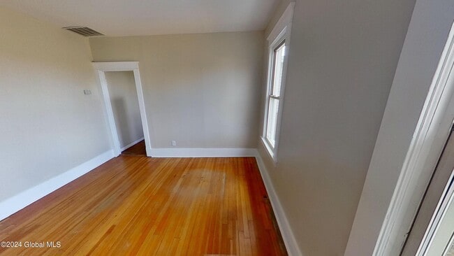 Building Photo - 469 Delaware Ave