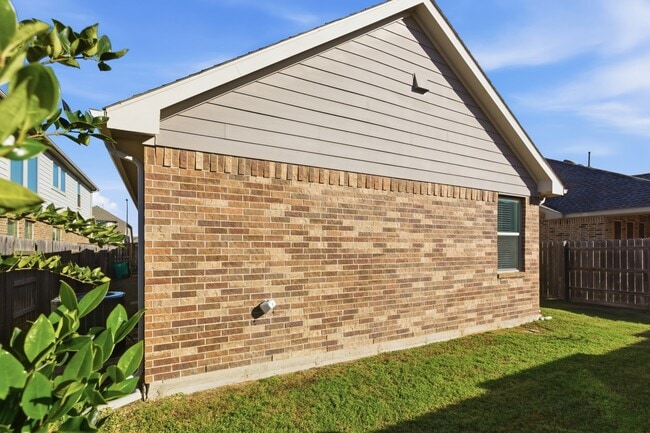 Building Photo - 23223 Teton Glen Ln