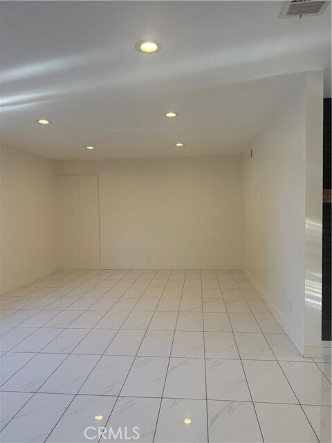 Building Photo - 1517 N 3rd Ave