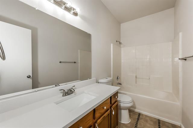 Building Photo - 2926 Cowboy Dr