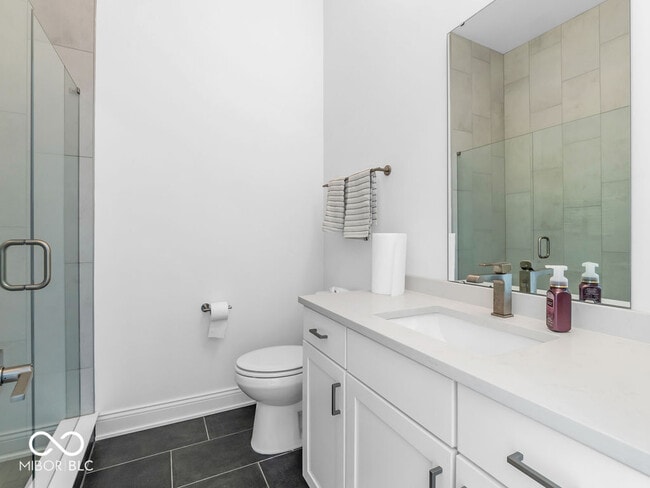 Building Photo - 962 Berkhamsted Ln